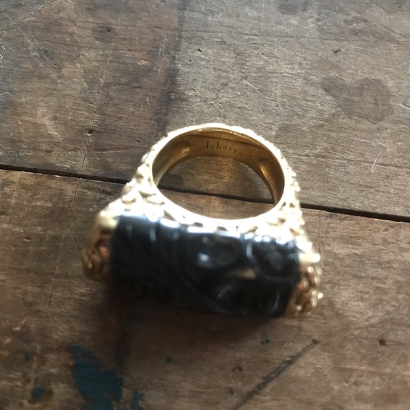Isharya black and gold filigree ring
